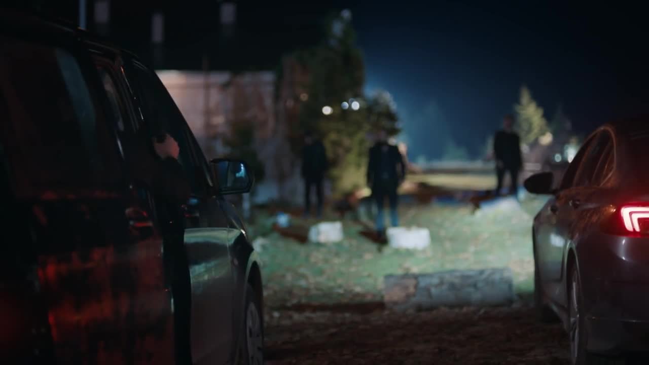 Кадры из сериала Ты расскажи, Карадениз (2018)