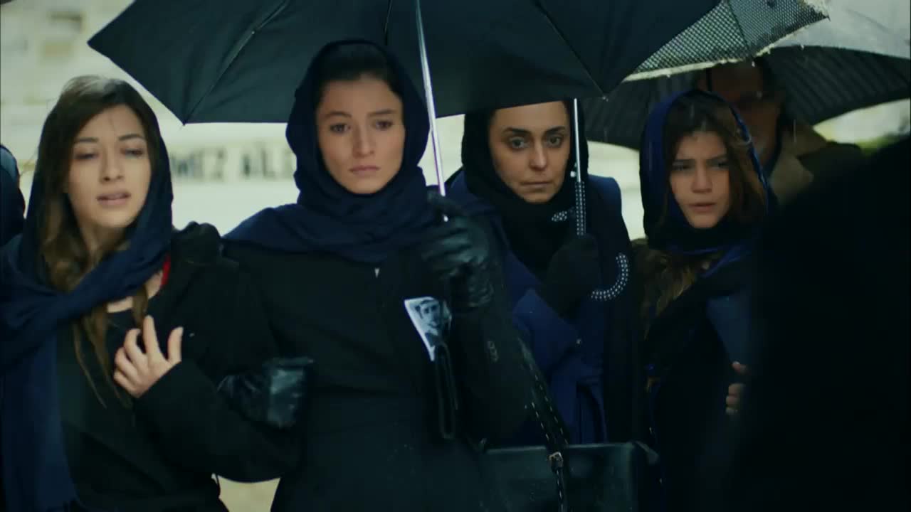Кадры из сериала Война роз 17 серия 2 сезон (2014)