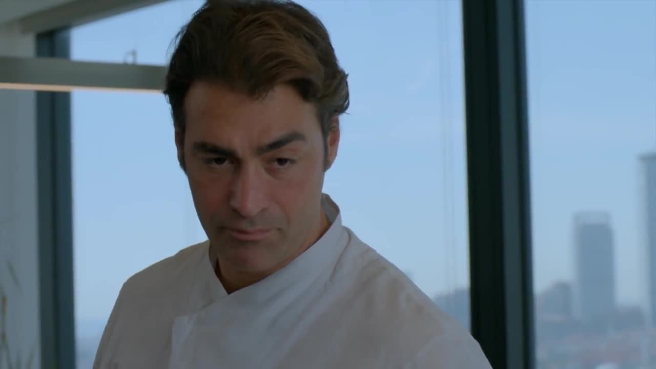 Кадры из сериала В конце ночи 6 серия 1 сезон (2022)
