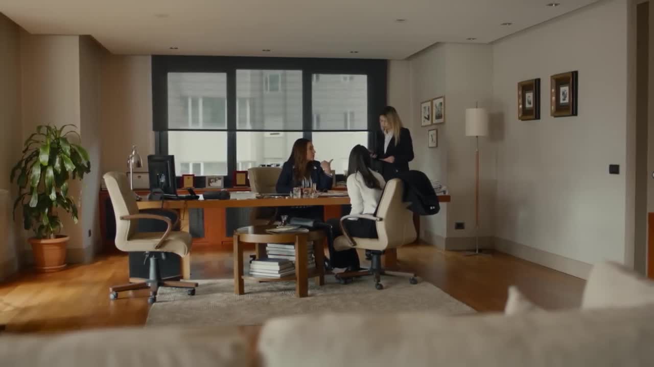 Кадры из сериала Измена (2022)