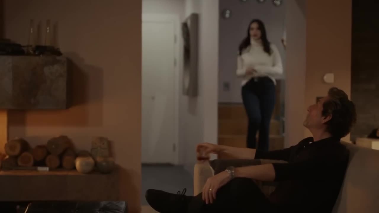 Кадры из сериала Измена (2022)