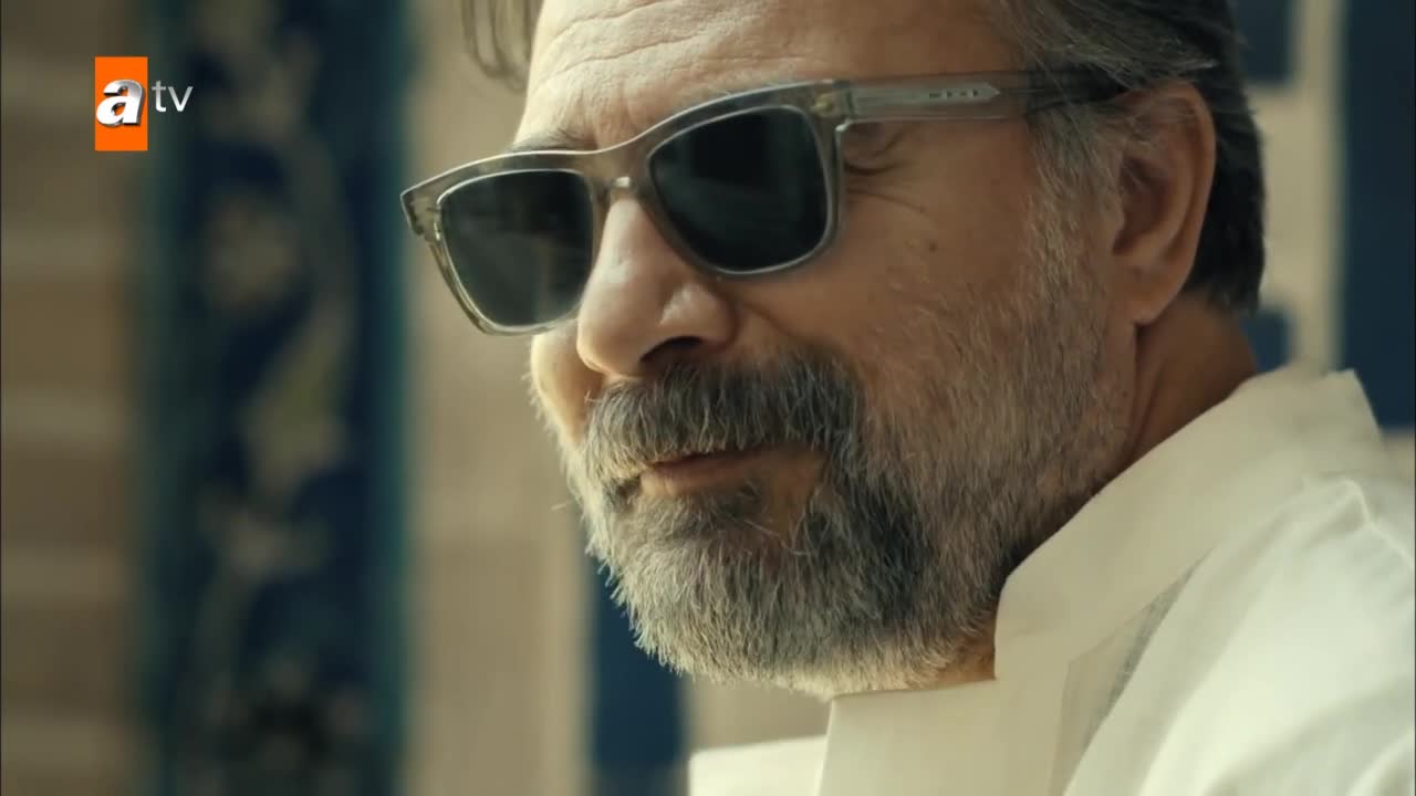 Кадры из сериала Я не могу вписаться в этот мир 1 серия 1 сезон (2022)