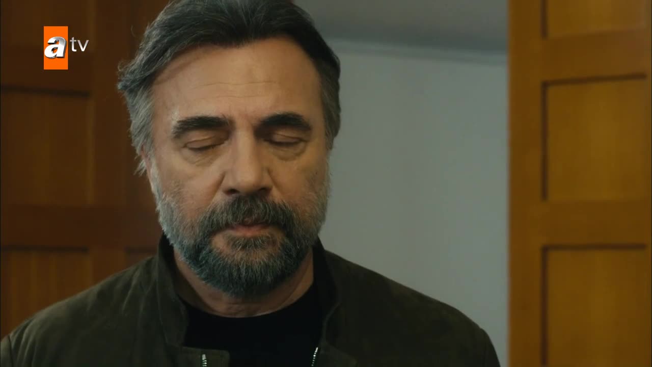 Кадры из сериала Я не могу вписаться в этот мир 4 серия 1 сезон (2022)
