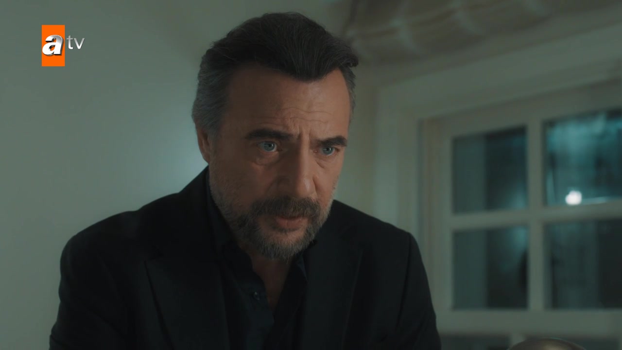 Кадры из сериала Я не могу вписаться в этот мир 8 серия 2 сезон (2022)