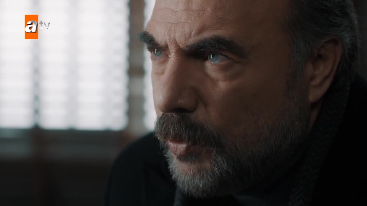 Кадры из сериала Я не могу вписаться в этот мир 22 серия 2 сезон (2022)