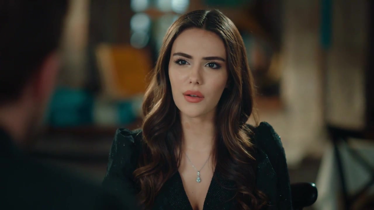 Кадры из сериала Три сестры 9 серия 1 сезон (2022)