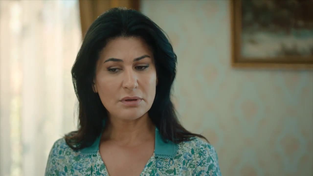 Кадры из сериала Три сестры 15 серия 1 сезон (2022)