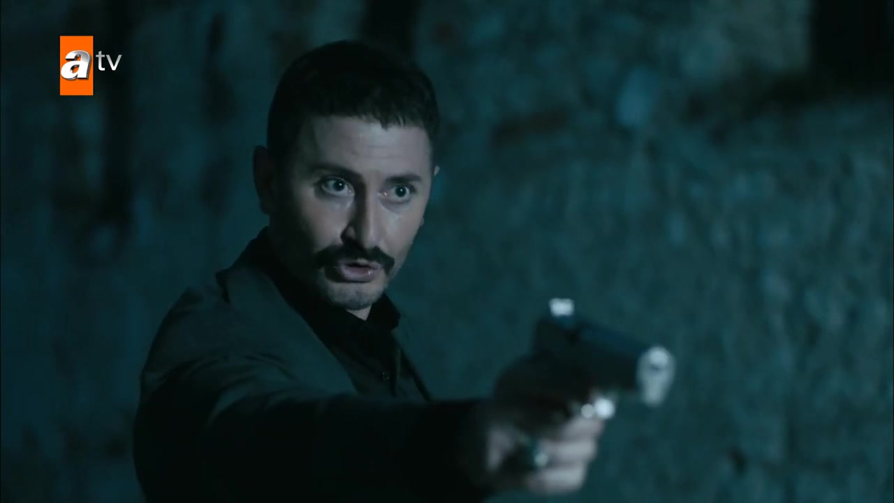 Кадры из сериала Одинокий волк 12 серия 1 сезон (2021)