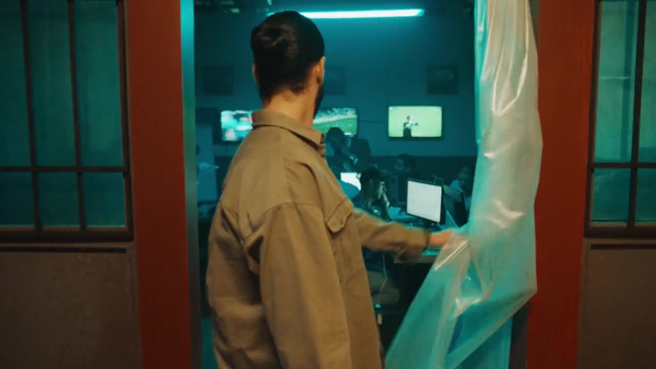 Кадры из сериала Три куруша (2021)