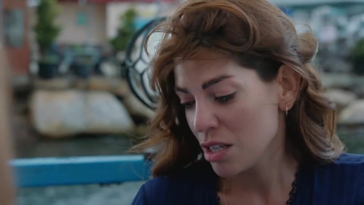 Кадры из сериала Лгуньи со свечами (2021)