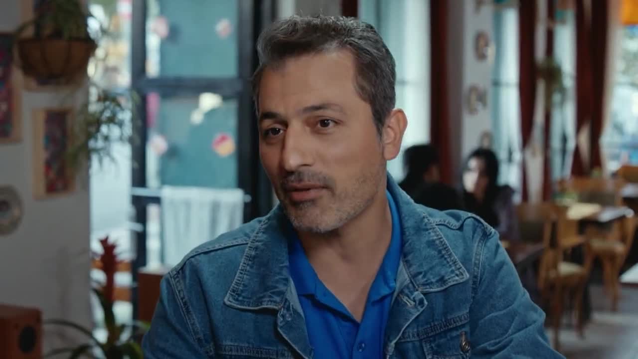 Кадры из сериала Лгуньи со свечами (2021)