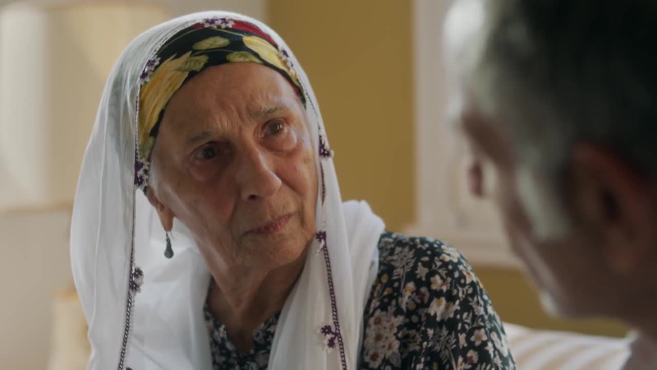 Кадры из сериала Ночная сказка 15 серия 1 сезон (2024)