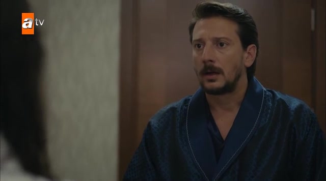 Кадры из сериала Никто не знает 13 серия 1 сезон (2019)
