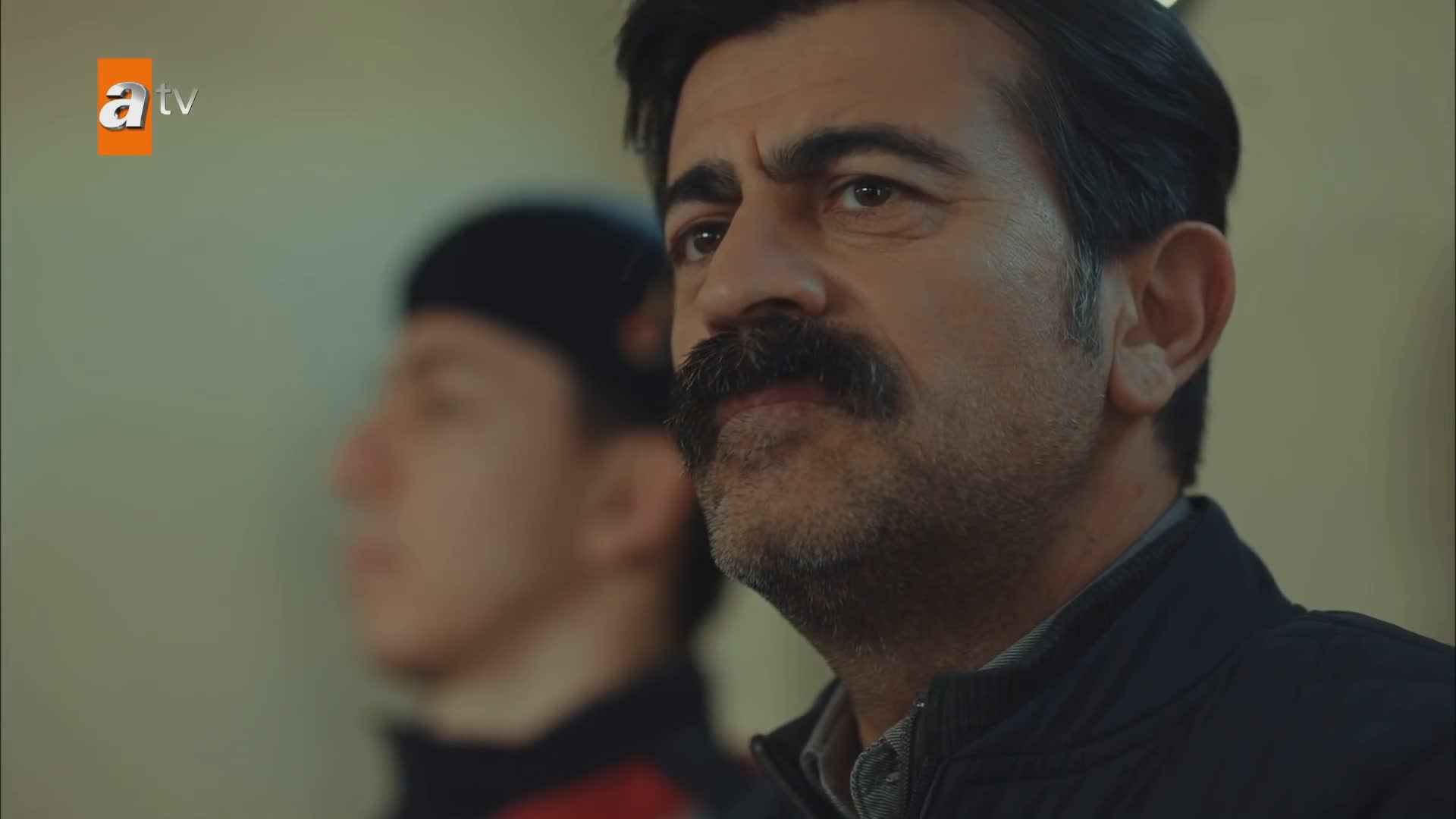Кадры из сериала Нападающий (2021)