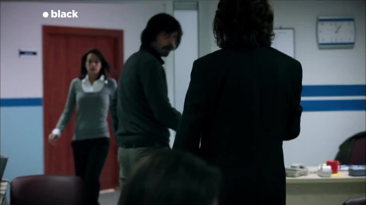 Кадры из сериала Бехзат: Серийные преступления в Анкаре 11 серия 1 сезон (2010)